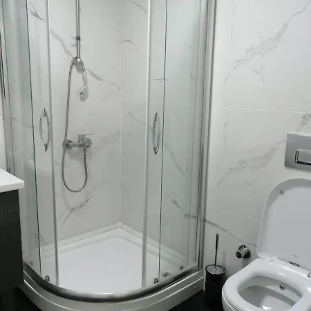 Fully Equipped Near Public Transport Links And Vivid Attractions * איסטמבול